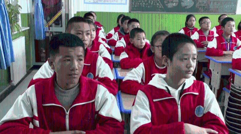 手机充到100%拔了好还是不拔好?- 冷知识分享平台